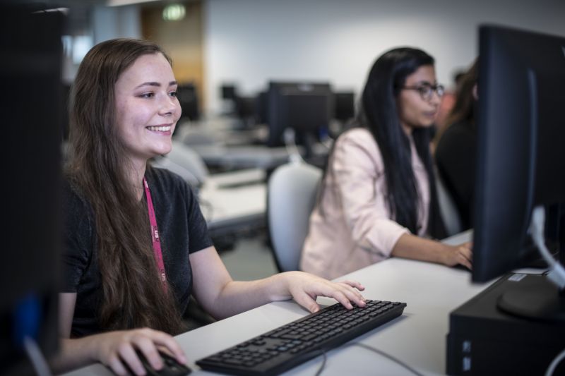 eLearning courses image